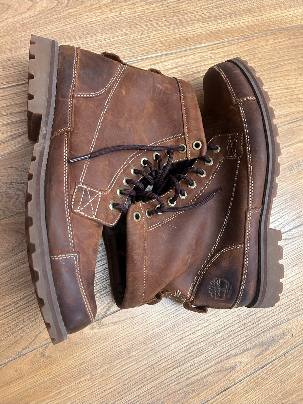 Timberland mid boot men’s lace up brown leather size 10